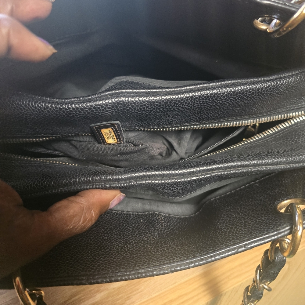 Chanel Black  Petite Quilted Leather Chain Shoulder Bag - Picture 6 of 12
